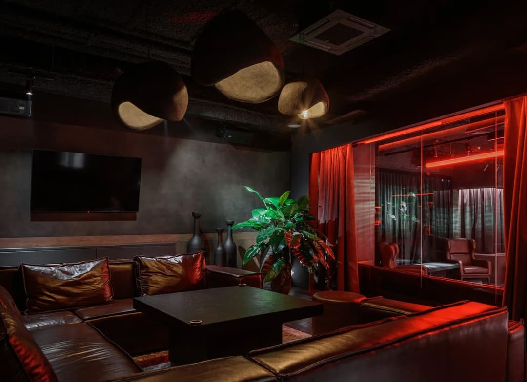 стриптиз клубы